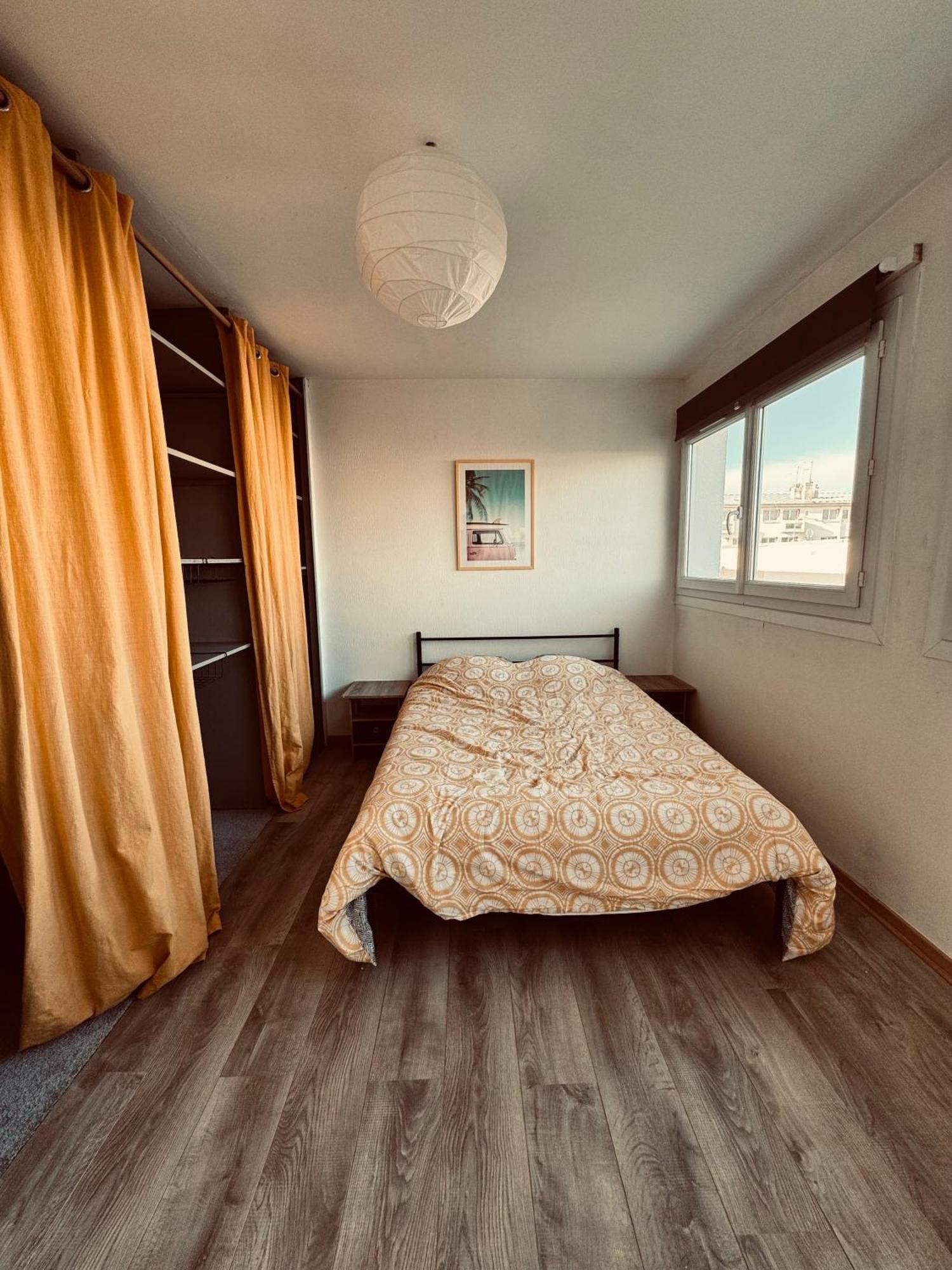 Superbe Appartement T3 Renove - Calais Nord Екстериор снимка